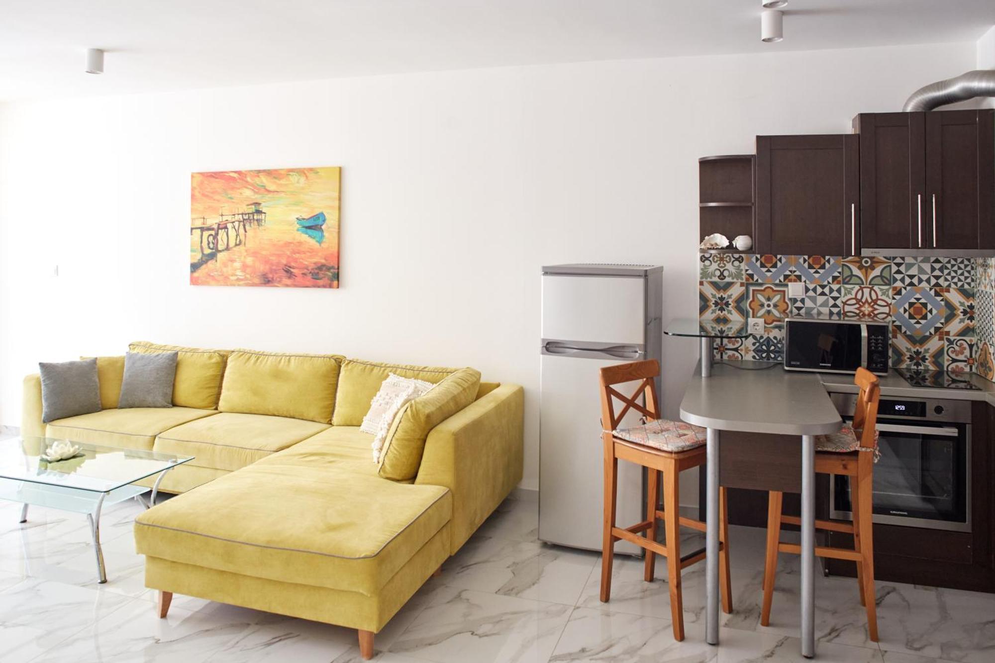 Luxury First Line With Pool By The Sea Apartment