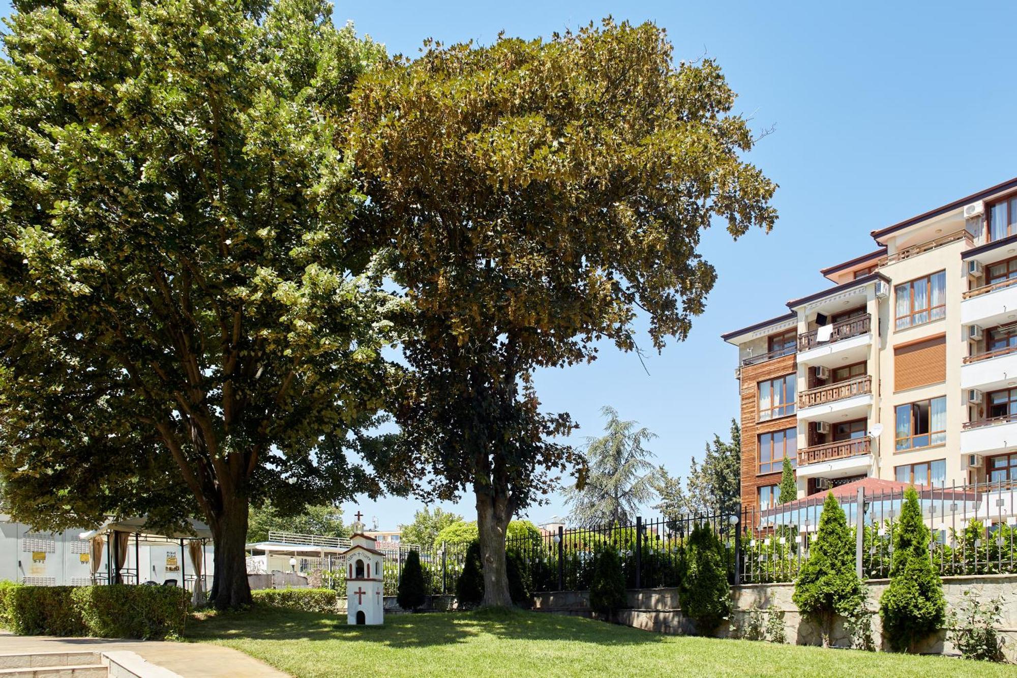 Apartment Luxury First Line With Pool By The Sea Nesebar